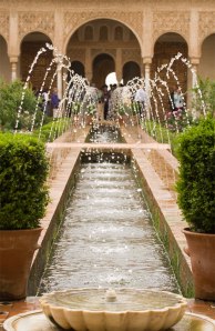 Alhambra_Generalife_fountains (1)